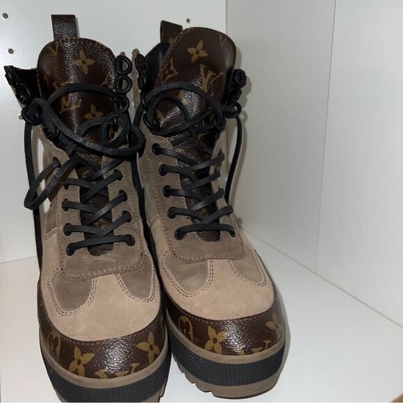Louis Vuitton Laureate Platform Desert Boots - Picture 9 of 9